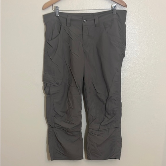 Helly Hansen Cargo Altered Capri Pants - Picture 1 of 11